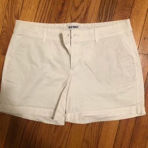 ⭐️2 for $15⭐️ Old Navy shorts